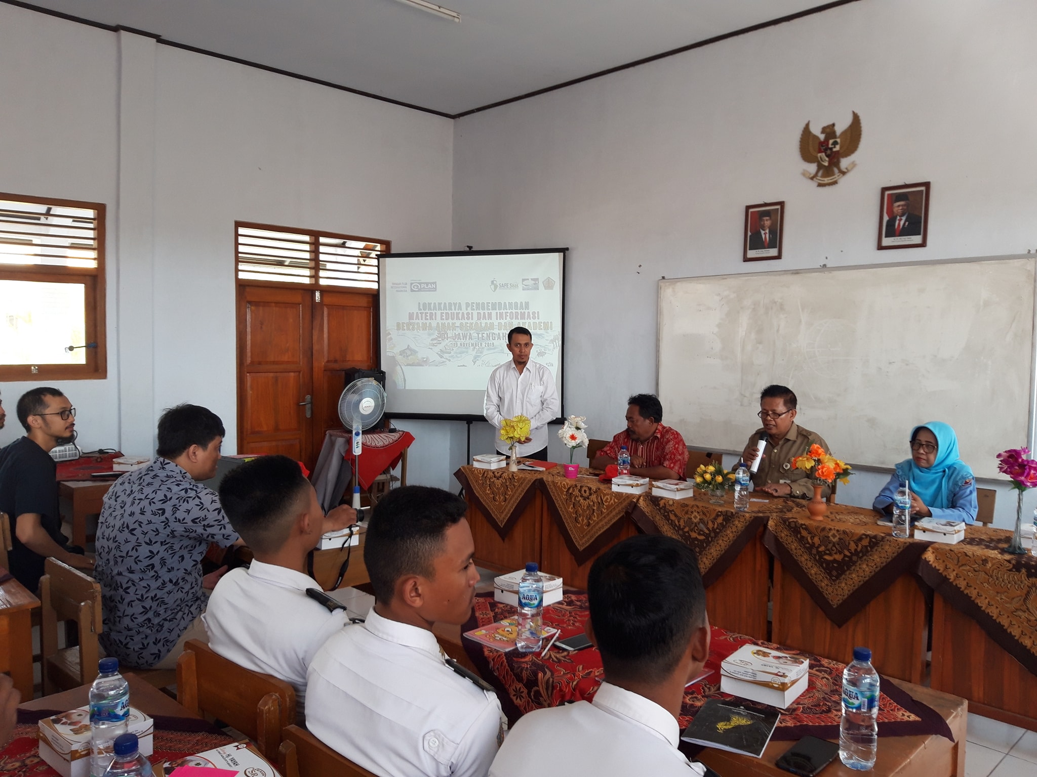 Program : Safeguarding Against and Addressing Fishers' Exploitation at Sea (SAFE Seas)